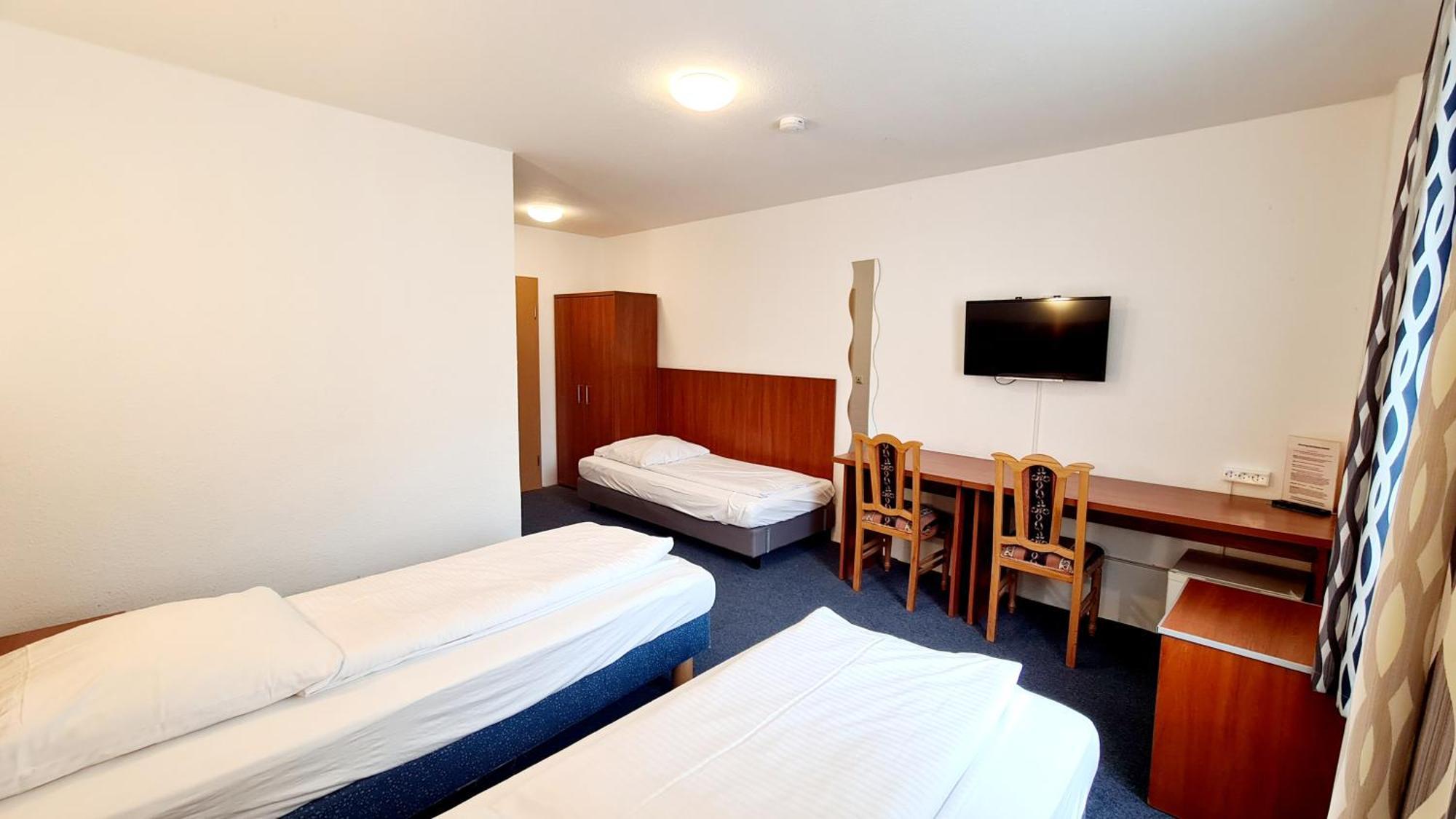 Hotel Zentrum Хановер Екстериор снимка